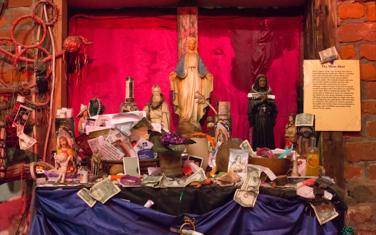Visit the Historic Voodoo Museum: Uncover the Mystique of New Orleans