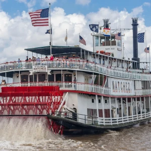 Enjoy a Mississippi River Cruise: Explore America